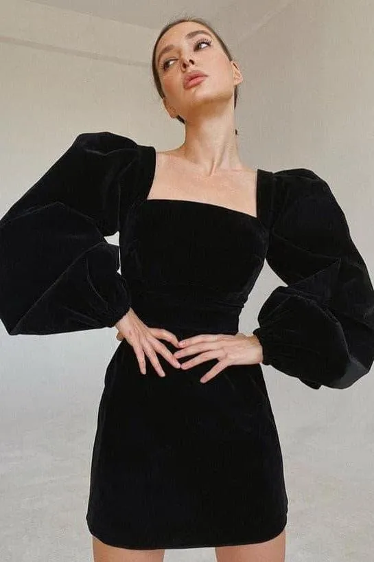 Black puff sleeves velvet dress