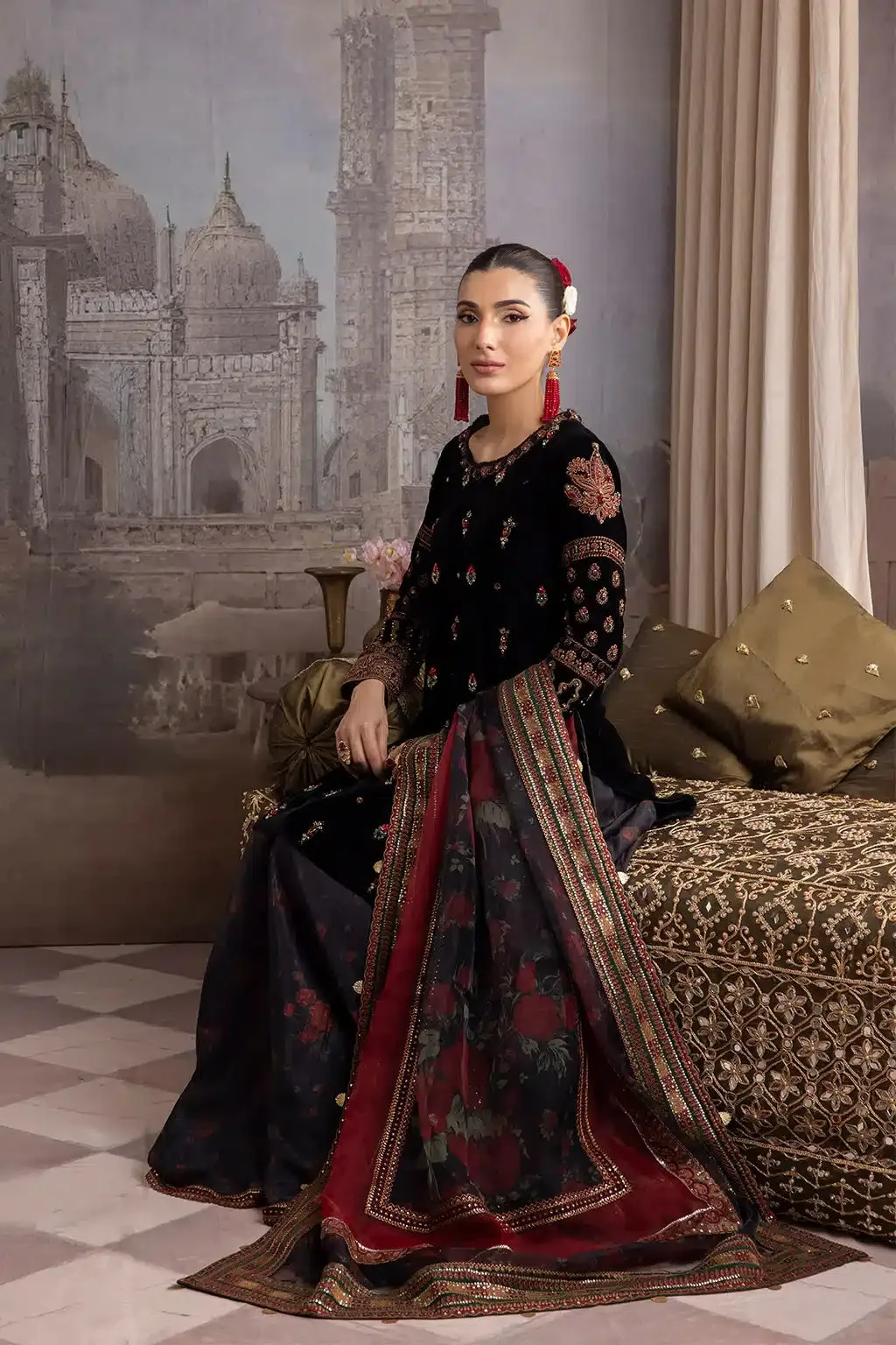 Iznik | Festive Velvet 23 | IV-20 AYYAR