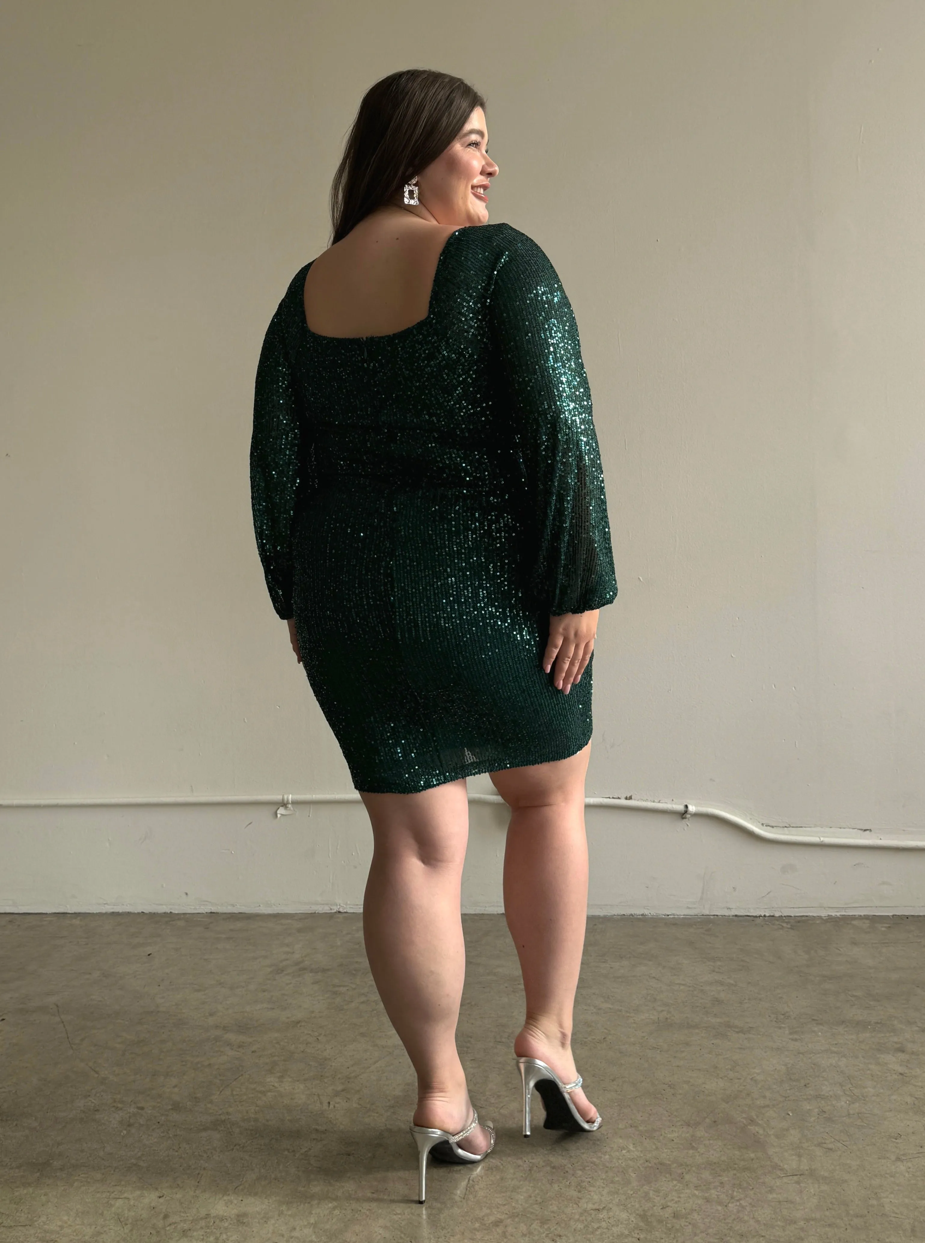 Plus Size Sparkly Sequin Bodycon Mini Dress